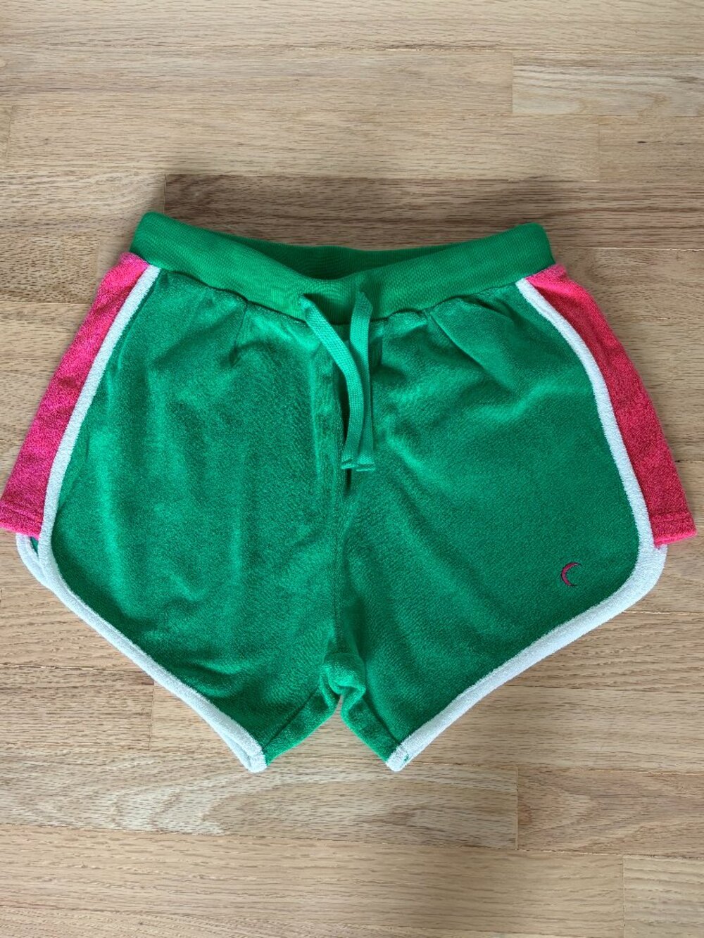 Green Cabana Shorts Size M Never Worn!!